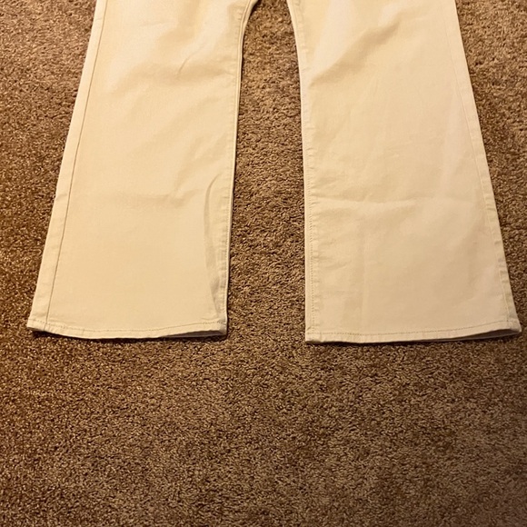 LOFT.  VERY NICE pair of Tan Flare-Leg Denim Pants. Size 12 PETITE. NICE FABRIC! - Picture 5 of 7
